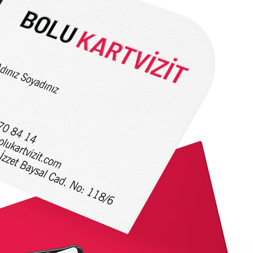 Özel Kesim Çift Taraflı Mat Selefon Kabartma Laklı Standar Kartvizit-3.webp